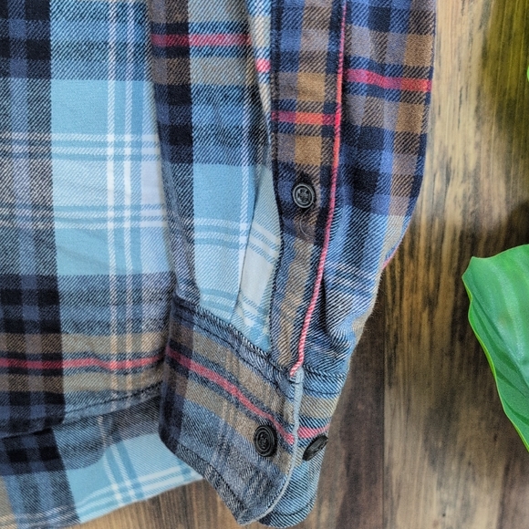 Eddie Bauer Flannel Plaid Button Down Shirt L        M612 - Picture 4 of 6
